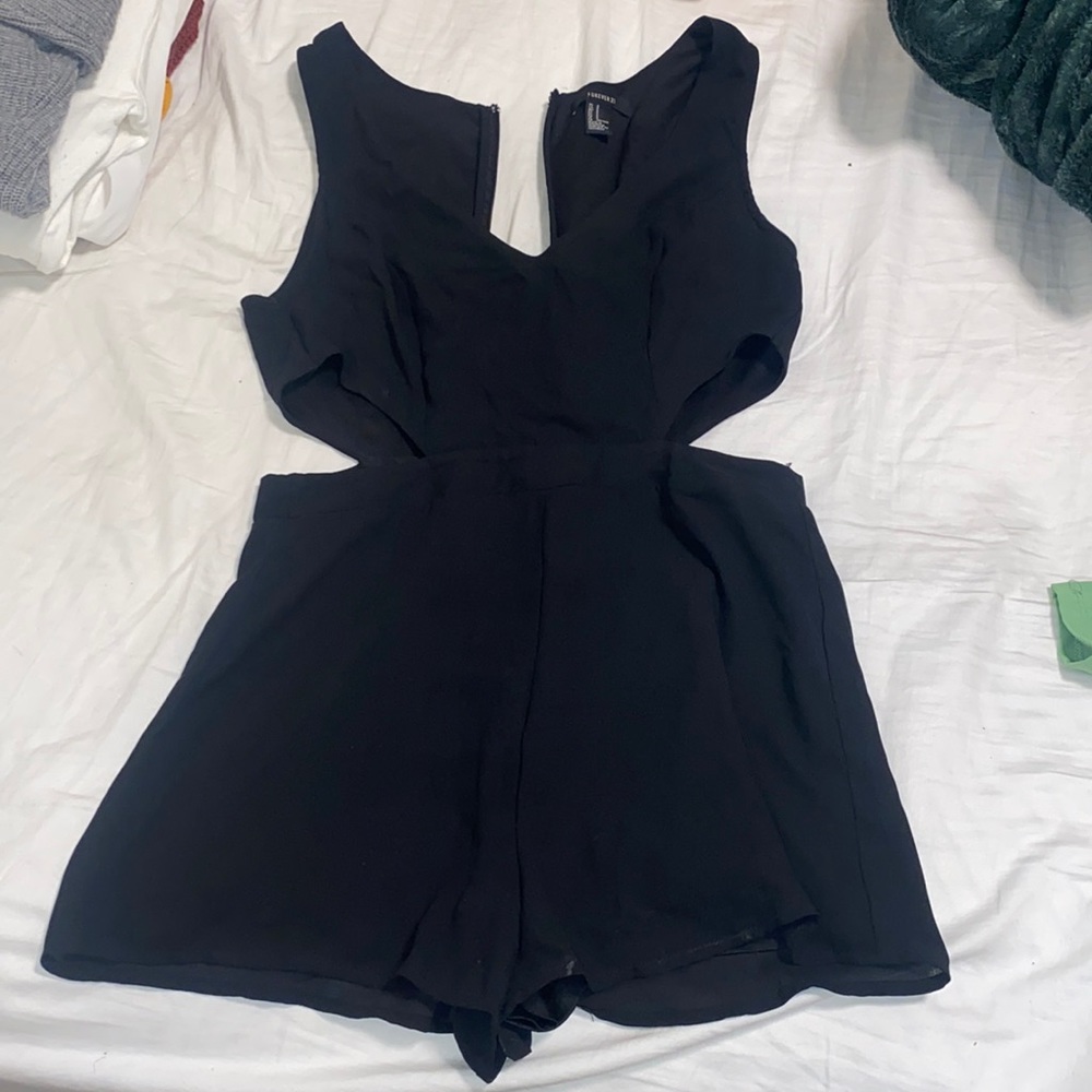 Side slit black romper